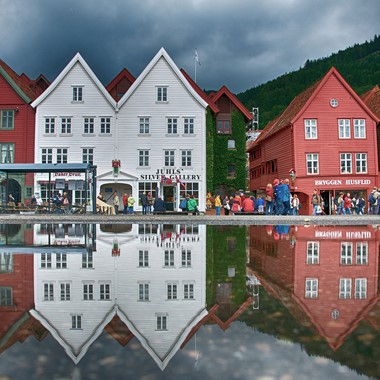 Historiske Bryggen i Bergen - Guidet byvandring i Bergen
