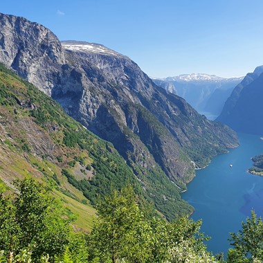 Guided hike to Rimstigen from Voss - activities in Voss, Norway