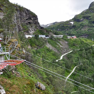 Zug-, Zip- und Fahrradtour in Flåm - An der Spitze der Flåm Zipline - Flåm, Norwegen