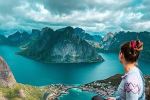 Blick von Reinebringen - Lofoten , Norwegen