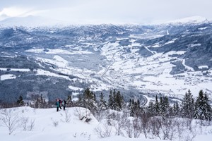 Snowshoe hike with a view - Voss, Norway