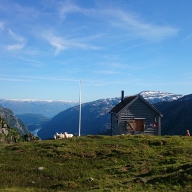 Kiellandbu  -  Guided hike from Voss to Kiellandbu - Voss, Norway