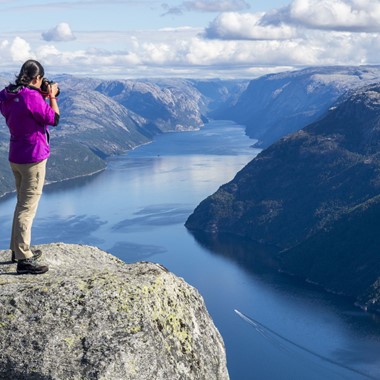 Storslått utsikt over Lysefjorden  - Ikoniske Fjellturer Trolltunga med Fjord Tours - Fra Stavanger, Bergen og Oslo