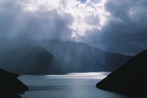 La belleza del fiordo de Sogn - Sogn, Noruega
