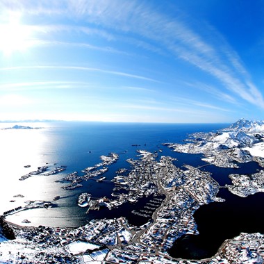 Panoramablick auf Svolvær - Lofoten, Norwegen