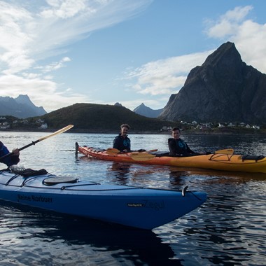 Kayak trip in Lofoten, beautiful trip on the Reinefjord - Things to do in Reine, Lofoten, Norway