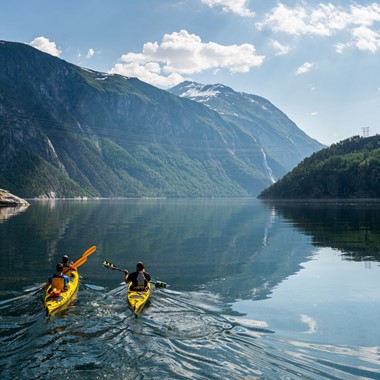 Kayaking to Fjøra - Valldal, Norway