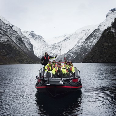Safari de invierno por fiordos en Flåm - Noruega
