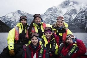 Winter fjord safari in Flåm - Norway