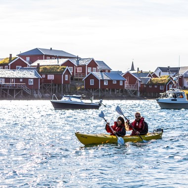 Kayak tour in reine - lofoten. Norway