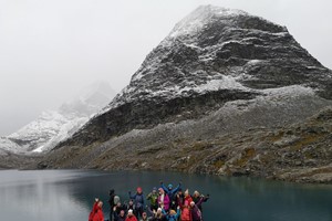 Mountain enthusiasts - Trollstigen and mountain hike to Bispevatnet - Åndalsnes, Norway