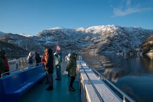 Winter auf dem Fjord - Fjordkreuzfahrt nach Mostraumen von Bergen, Norwegen