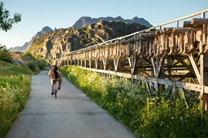 Sykkeltur på Skrova, Lofoten, Norge