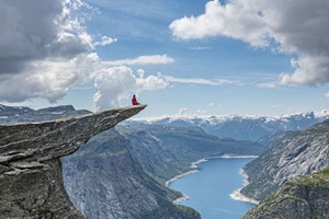 Fantastische Aussicht von Trolltunga - Odda, Norwegen