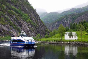 Fjord Cruise Bergen - Mostraumen