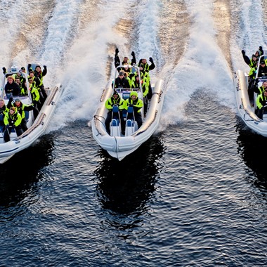 Aktiviteter i Stavanger - RIB-båttur på Lysefjorden, utsikt mot Preikestolen