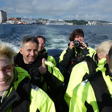 Aktivitäten in Stavanger - ein schöner Tag auf einer RIB-Bootsfahrt zum Preikestolen von Stavanger, Norwegen