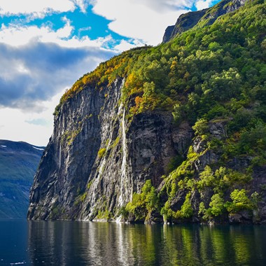 Discover Kayaking Geirangerfjord