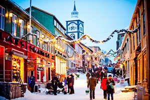 Weihnachtsmarkt in Røros, Norwegen